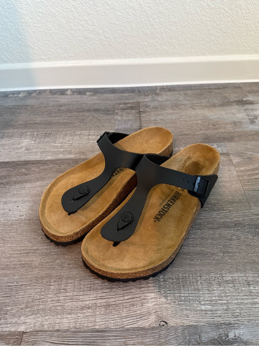 Birkenstock Gizeh Birko-flor Sandals 39 - Picture 2 of 6
